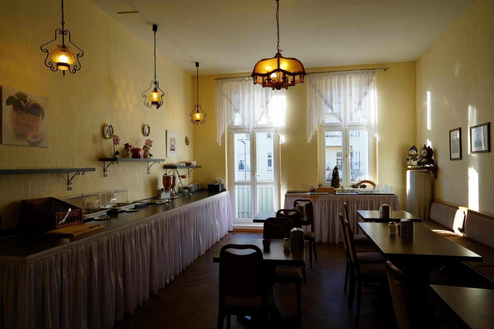 Hotelpension Margrit Berlin Exterior photo