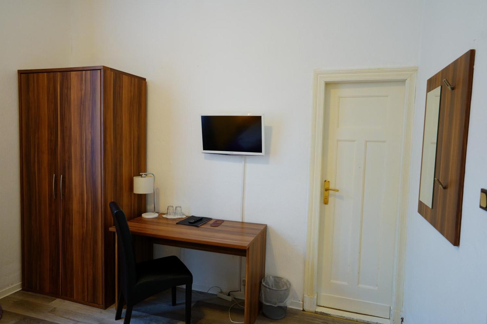 Hotelpension Margrit Berlin Exterior photo